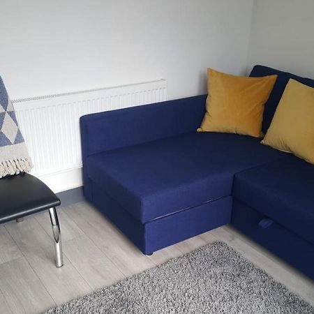 Homestay In Birmingham Sleeps 8 - Free Parking & Wifi Eksteriør billede