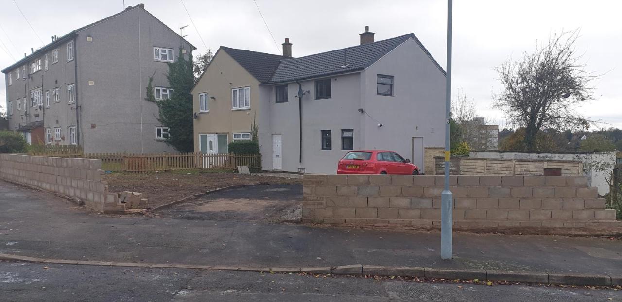 Homestay In Birmingham Sleeps 8 - Free Parking & Wifi Eksteriør billede