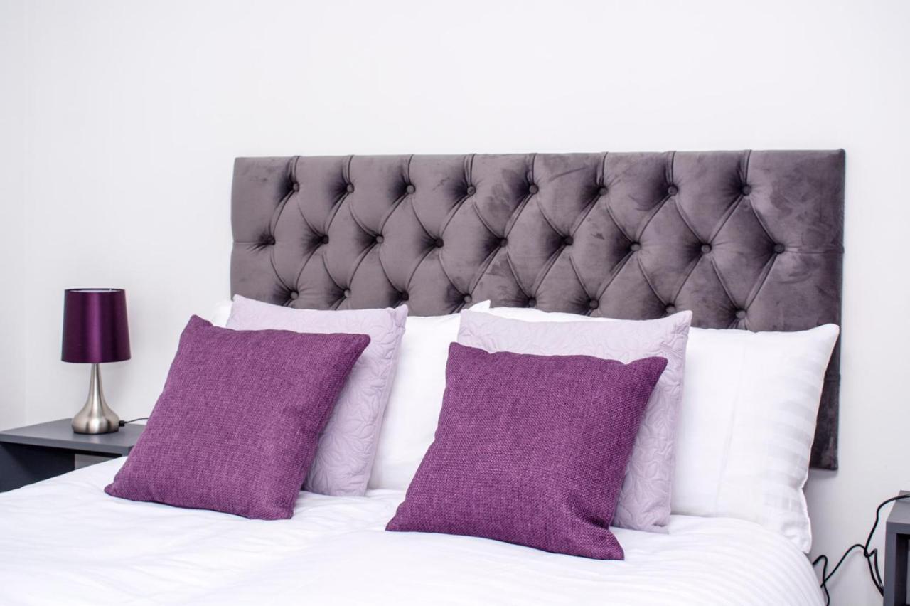 Homestay In Birmingham Sleeps 8 - Free Parking & Wifi Eksteriør billede